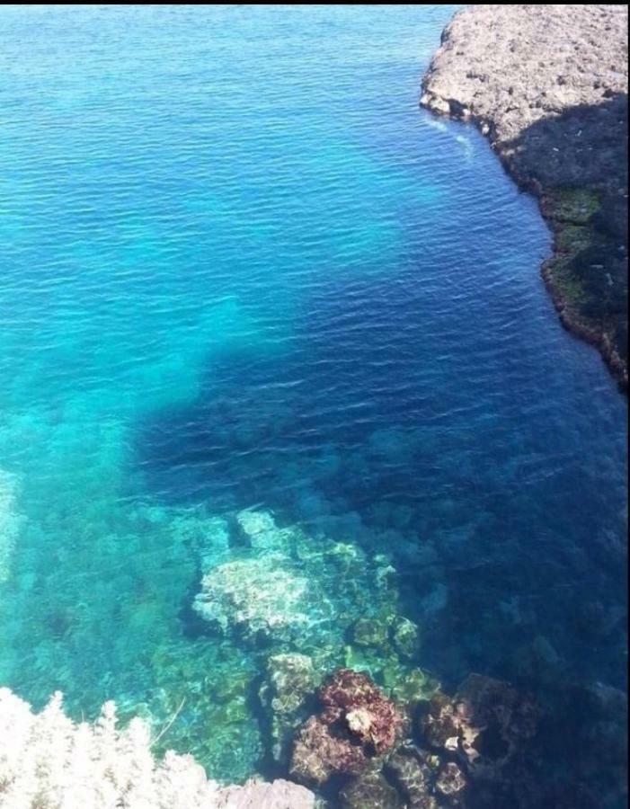 Bed & Breakfast Dietro Le Mura Aci Castello Exterior foto